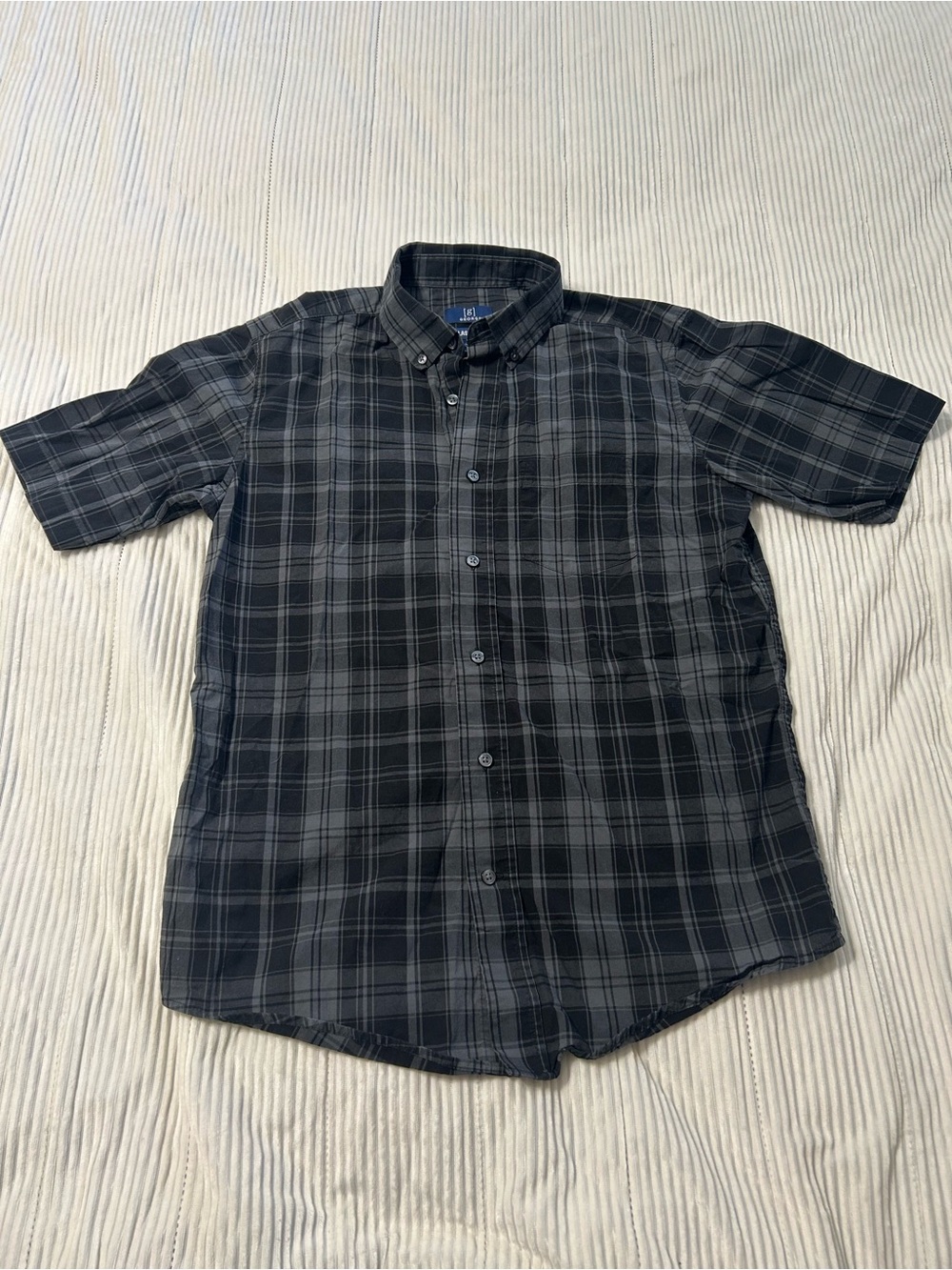 George Men's Short-Sleeve Plaid Button-Down Shirt - Black & Gray